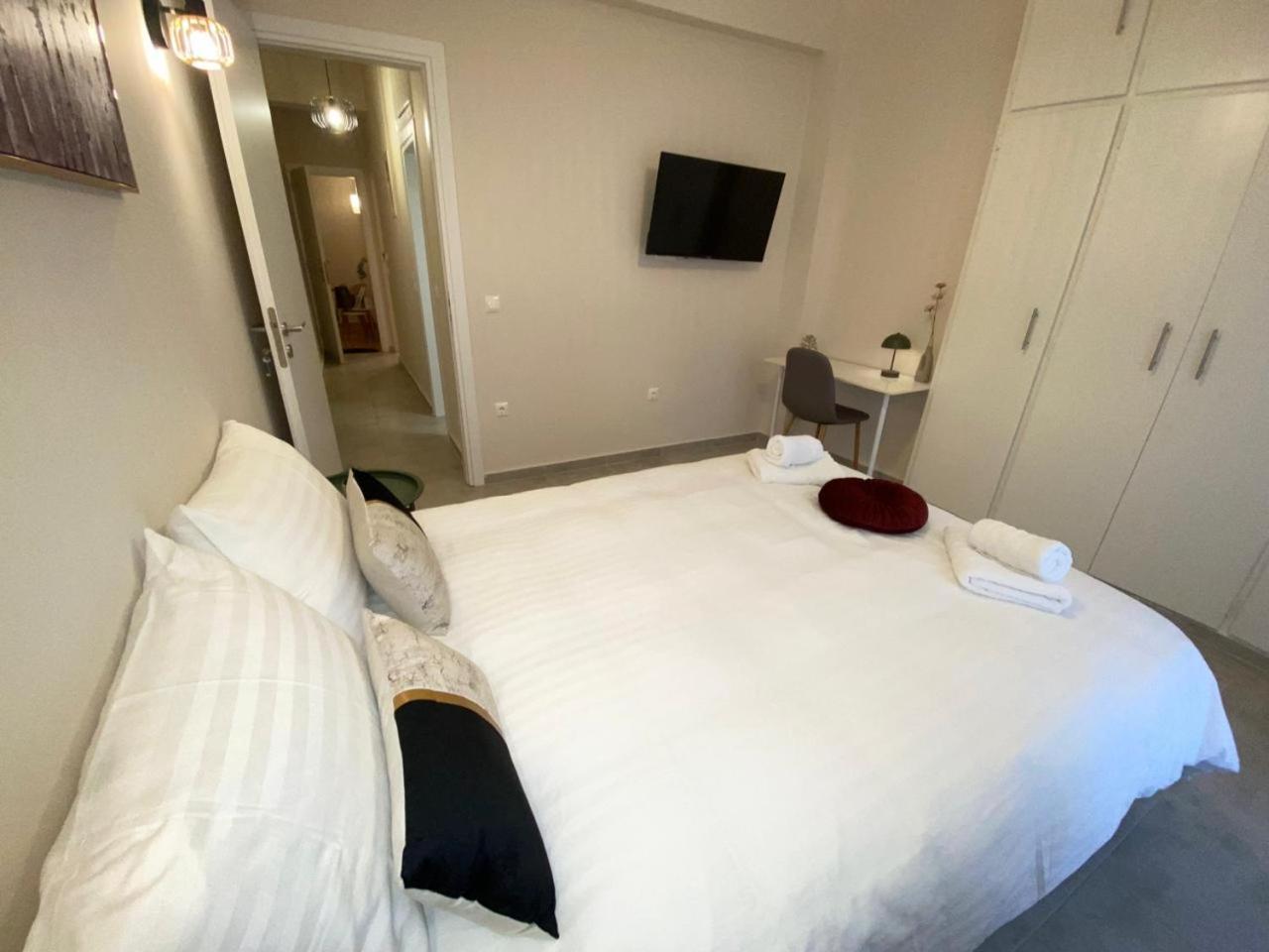 Mediterra Center Apartment Athens